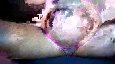 Snapshot of creamy_cunt4uxx chatting on 28, 3, 2026 my pussy always wet online show from 28, 3, 2026