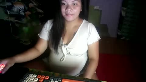Snapshot of creamy_cunt4uxx chatting on 29, 3, 2026 my pussy always wet online show from 29, 3, 2026