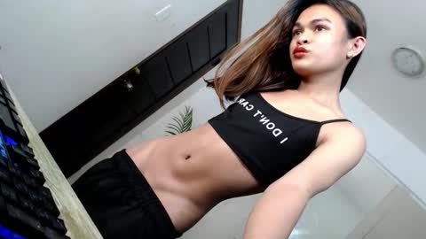 Snapshot of creamy_delilah chatting on 15, 1, 2026 Delilah online show from 15, 1, 2026