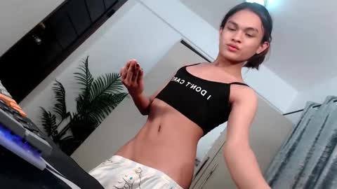 Snapshot of creamy_delilah chatting on 22, 3, 2026 Delilah online show from 22, 3, 2026
