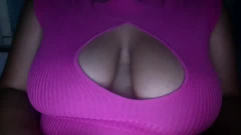 Snapshot of creamycocobabe chatting on 19, 1, 2025 CreamyCocoBabe online show from 19, 1, 2025