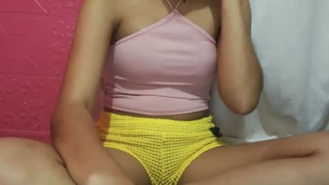 creamyhot_pussy online show from 5, 4, 2026