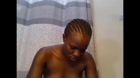 MARY online show from 4, 11, 2025