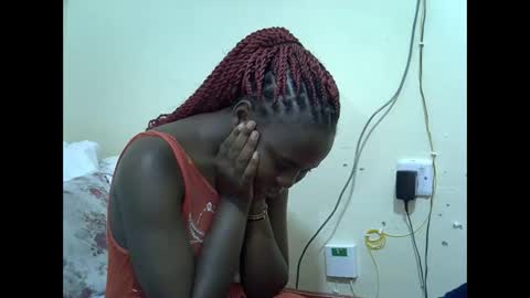 creamyypussyy online show from 16, 3, 2026