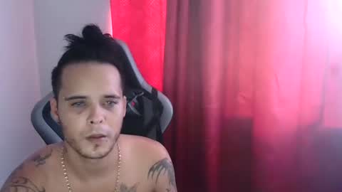 Snapshot of criatian_grey chatting on 29, 7, 2026 criatian_grey online show from 29, 7, 2026