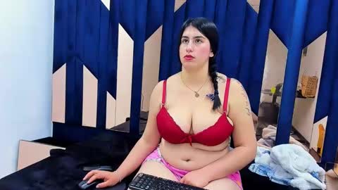 Snapshot of criistaal__ chatting on 12, 12, 2024 Criistaal online show from 12, 12, 2024