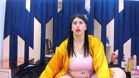 Snapshot of criistaal__ chatting on 27, 12, 2024 Criistaal online show from 27, 12, 2024