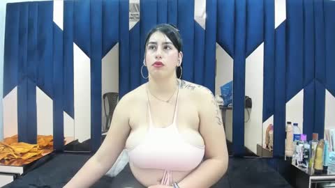 Snapshot of criistaal__ chatting on 31, 12, 2024 Criistaal online show from 31, 12, 2024