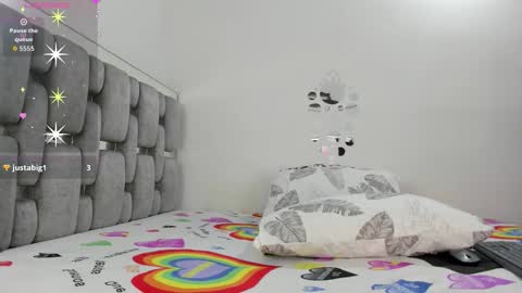 criistal_0 online show from 10, 3, 2026