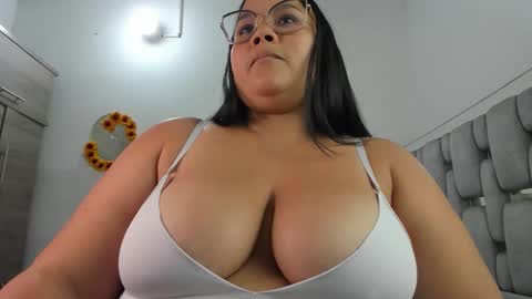 criistal_0 online show from 5, 6, 2026