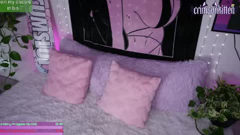 Crimson Kitten online show from 30, 5, 2026
