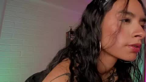 Cris Roberts online show from 11, 7, 2026