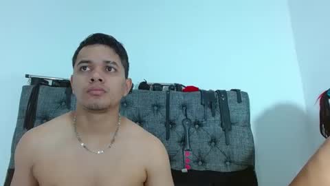 CRISANDMERY online show from 10, 3, 2025