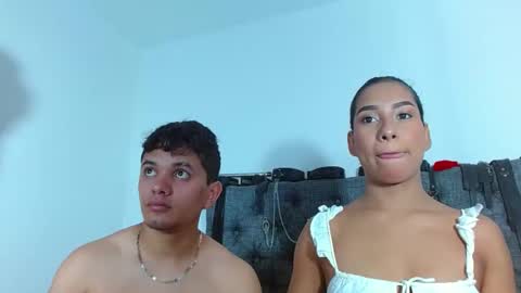 CRISANDMERY online show from 11, 3, 2025