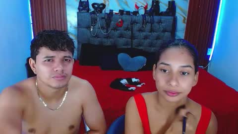 CRISANDMERY online show from 18, 12, 2025