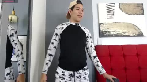 Cris Evanz online show from 28, 2, 2025