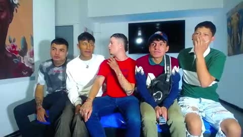 Snapshot of crismens chatting on 10, 9, 2025 crismens online show from 10, 9, 2025