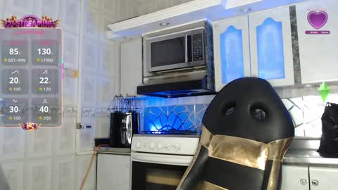 Snapshot of crisozzz chatting on 31, 5, 2026 Cristina Onazis online show from 31, 5, 2026