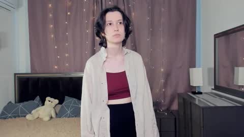 Clara online show from 3, 12, 2025