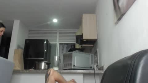 cristal beautiful online show from 28, 3, 2026