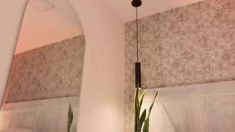 Cristal  online show from 20, 12, 2025