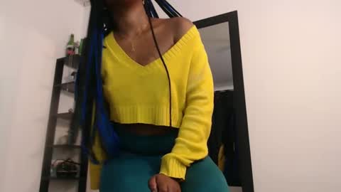 Snapshot of cristal_smith06 chatting on 8, 1, 2025 Hanna online show from 8, 1, 2025
