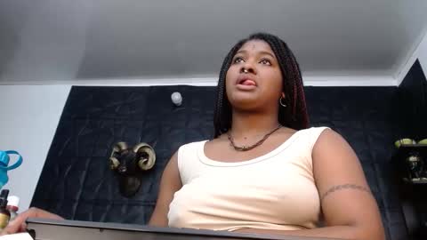 Hanna  online show from 18, 12, 2025