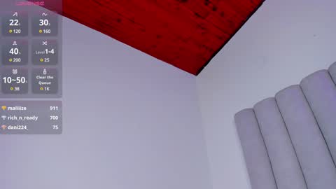 Nicole  Connection time 220pm-910pmCol online show from 11, 1, 2025