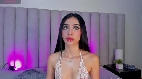 Nicole  Connection time 220pm-910pmCol online show from 3, 3, 2025