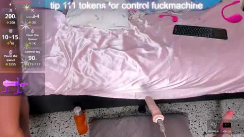 cristale69 online show from 13, 4, 2026