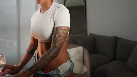 Laura online show from 2, 3, 2026