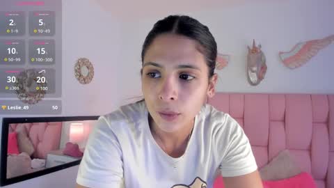 Snapshot of cristalmunez chatting on 20, 12, 2024 cristal online show from 20, 12, 2024