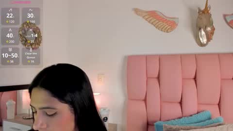 Snapshot of cristalmunez chatting on 8, 1, 2025 cristal online show from 8, 1, 2025