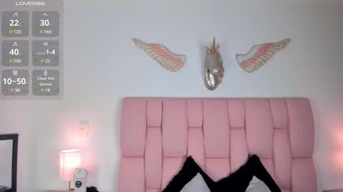 Snapshot of cristalmunez chatting on 17, 1, 2025 cristal online show from 17, 1, 2025