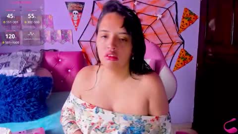 Snapshot of cristaln07 chatting on 30, 10, 2025 Natis online show from 30, 10, 2025