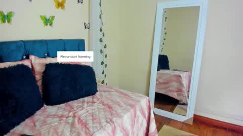 Snapshot of cristalwalker__ chatting on 16, 9, 2025 cristal walker online show from 16, 9, 2025