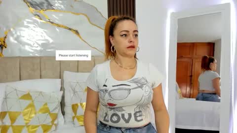 Snapshot of cristalwalker__ chatting on 10, 2, 2026 cristal walker online show from 10, 2, 2026