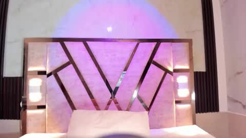 cristin  online show from 18, 1, 2026