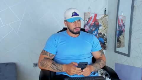 Snapshot of cristian_walker chatting on 25, 12, 2024 cristian walker online show from 25, 12, 2024