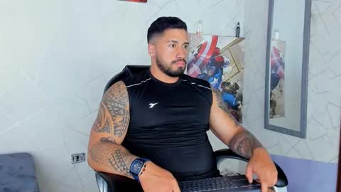 Snapshot of cristian_walker chatting on 5, 1, 2025 cristian walker online show from 5, 1, 2025