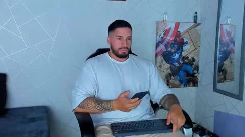 Snapshot of cristian_walker chatting on 15, 1, 2025 cristian walker online show from 15, 1, 2025