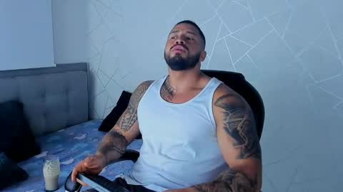 Snapshot of cristian_walker chatting on 4, 2, 2025 cristian walker online show from 4, 2, 2025