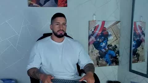Snapshot of cristian_walker chatting on 8, 3, 2025 cristian walker online show from 8, 3, 2025