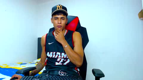 cristian online show from 21, 4, 2026