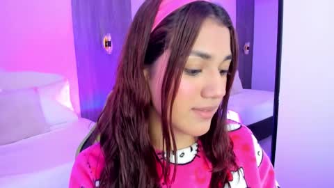 C R I S T I N online show from 21, 3, 2026