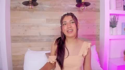Snapshot of cristin_collins chatting on 11, 6, 2026 C R I S T I N online show from 11, 6, 2026