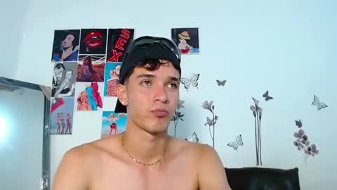 Snapshot of cristofer_hot98 chatting on 21, 2, 2025 Cristofer online show from 21, 2, 2025