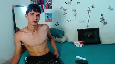 Snapshot of cristofer_hot98 chatting on 27, 2, 2025 Cristofer online show from 27, 2, 2025