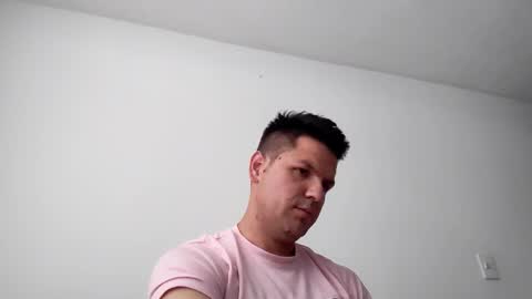 Snapshot of cristopher3042 chatting on 5, 2, 2025 cristopher3042 online show from 5, 2, 2025