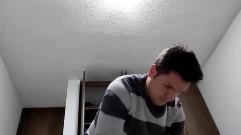 Snapshot of cristopher3042 chatting on 4, 3, 2025 cristopher3042 online show from 4, 3, 2025